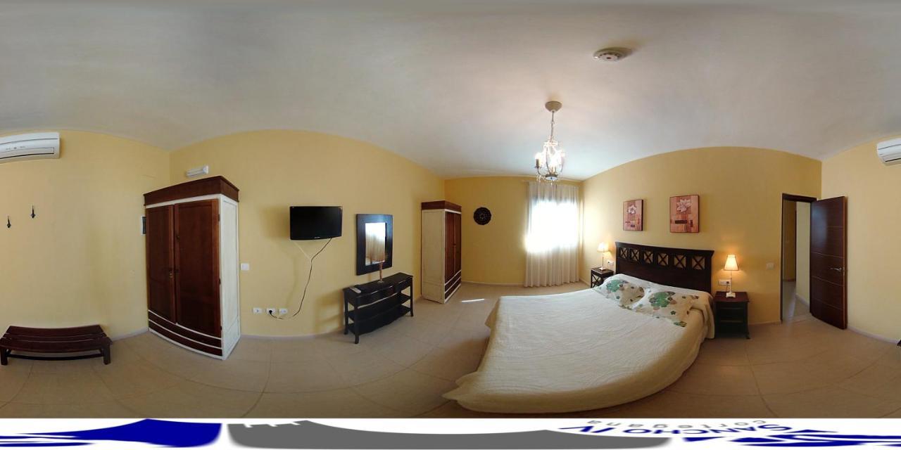 Apartamentos Sancho IV Кортегана Экстерьер фото