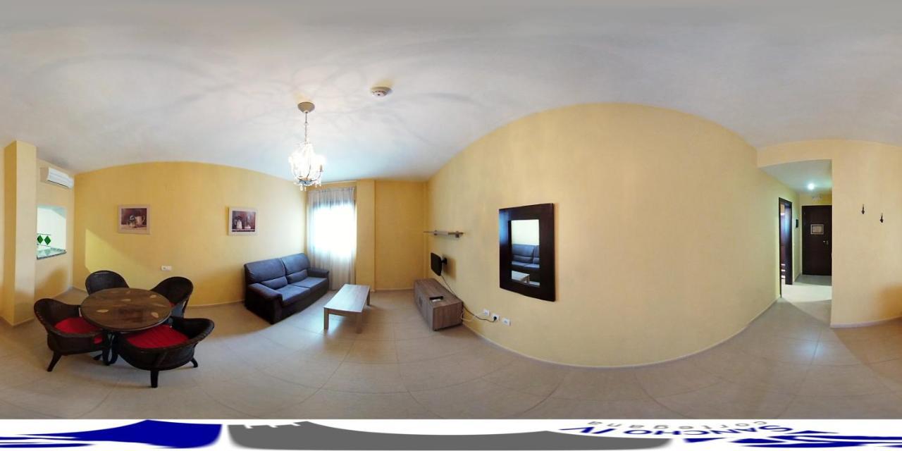 Apartamentos Sancho IV Кортегана Экстерьер фото