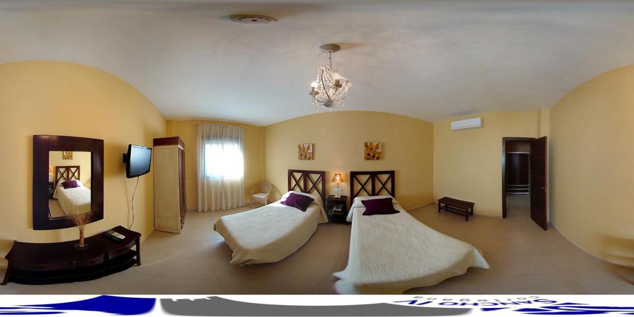 Apartamentos Sancho IV Кортегана Экстерьер фото