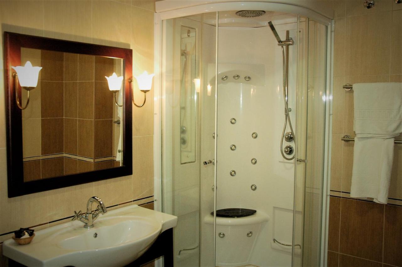 Apartamentos Sancho IV Кортегана Экстерьер фото