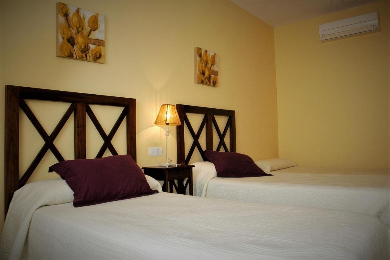 Apartamentos Sancho IV Кортегана Экстерьер фото